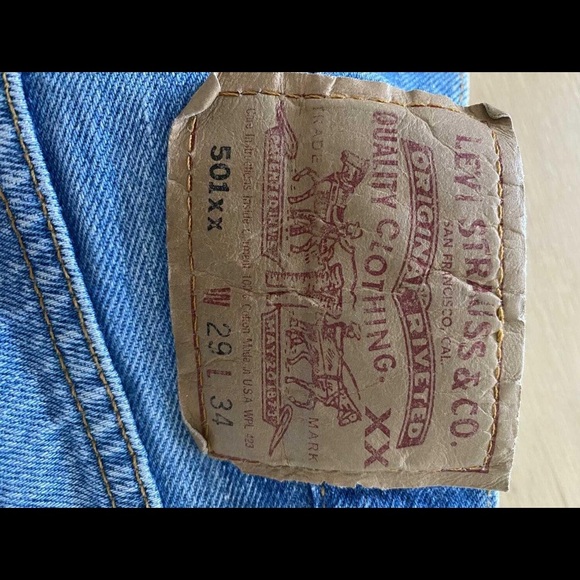 Women's Blue Distressed Jeans - Picture 2 of 4